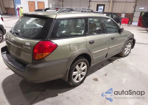 2007 Subaru Outback 2.5I z USA, uszkodzony, nr VIN 4S4BP61C877322916